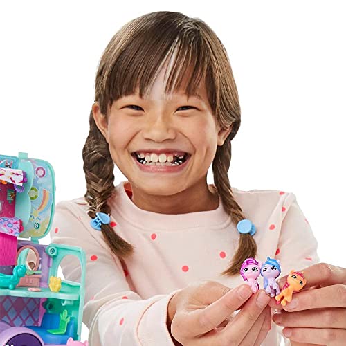 My Little Pony Playset Mini World Magic Mare Stream, Buildable Trailer Camper Van, Mini Toys for Girls and Boys Age 5 and Up